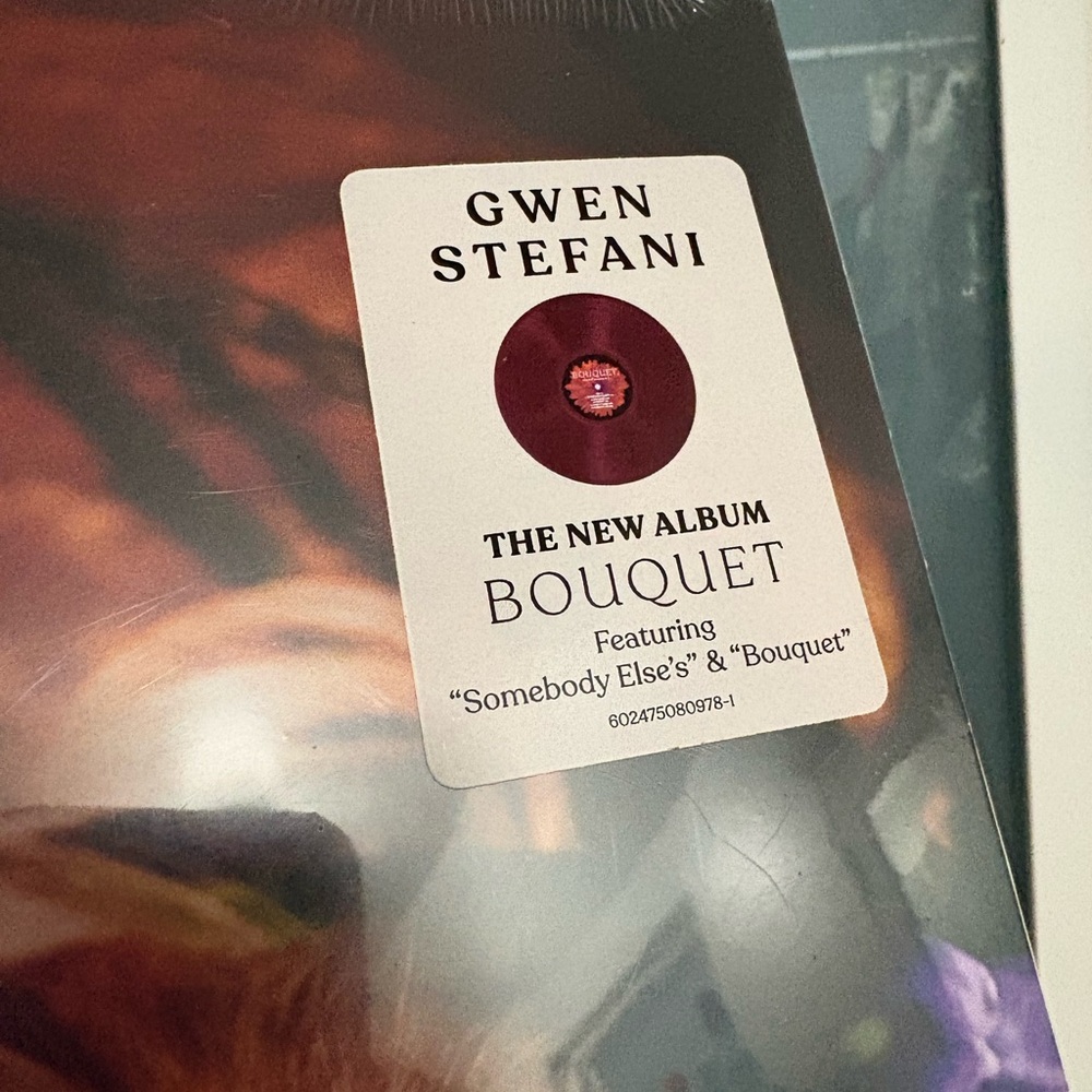 SEALED Gwen Stefani record - bouquet exclusive orchid color vinyl LP - Picture 2 of 4
